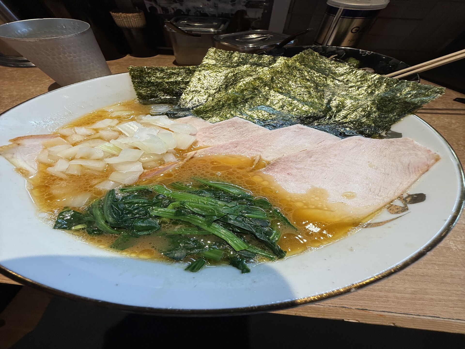 寒くなって来た季節にはラーメンですね！