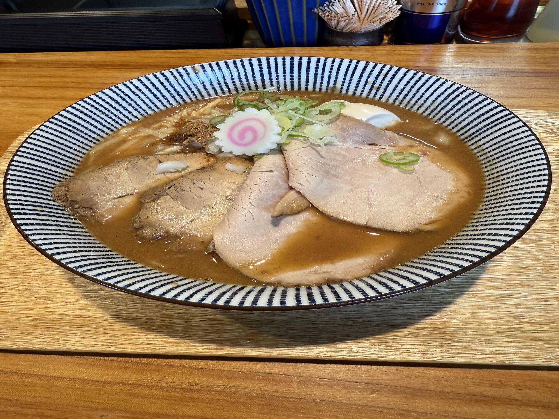 寒くなって来た季節にはラーメンですね3